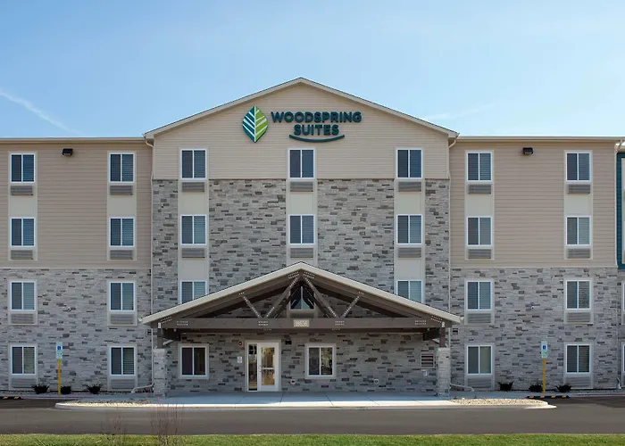 Woodspring Chicago Hotel 4*
