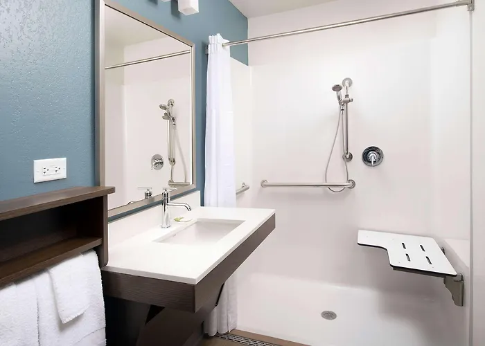 Woodspring Chicago Hotel 4*