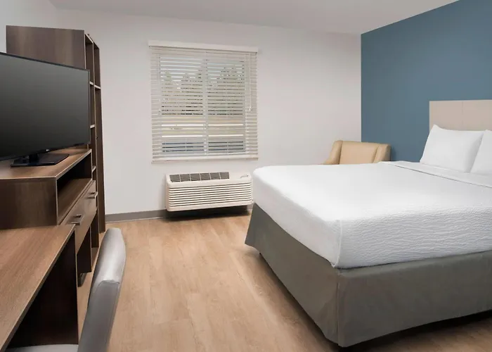 Woodspring Chicago Tinley Park
