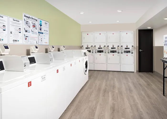 Woodspring Chicago 4*