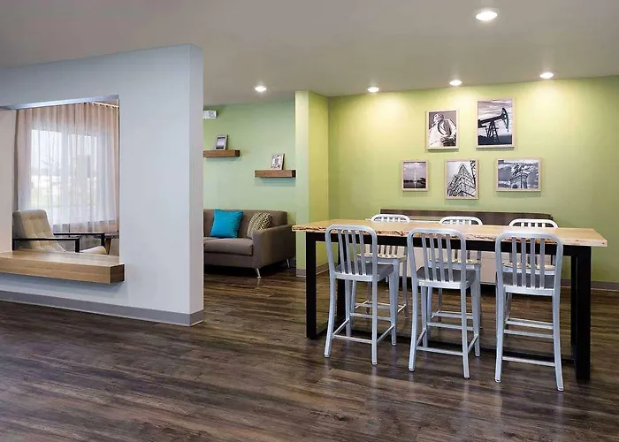 Woodspring Chicago 4*