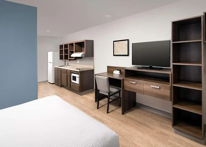 Woodspring Chicago Hotel 4*
